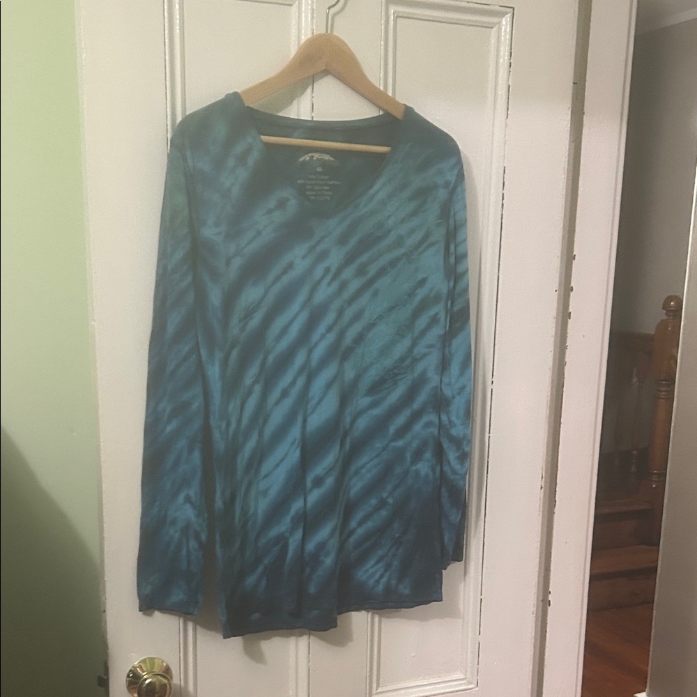 Earth Blue Tie-Dye Long Sleeve Tee